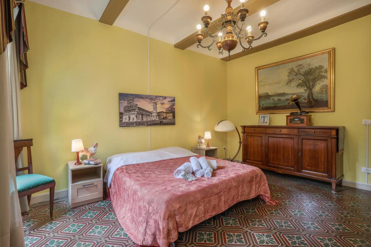 Apartment & Rooms In Lucca Center - Exterior photo